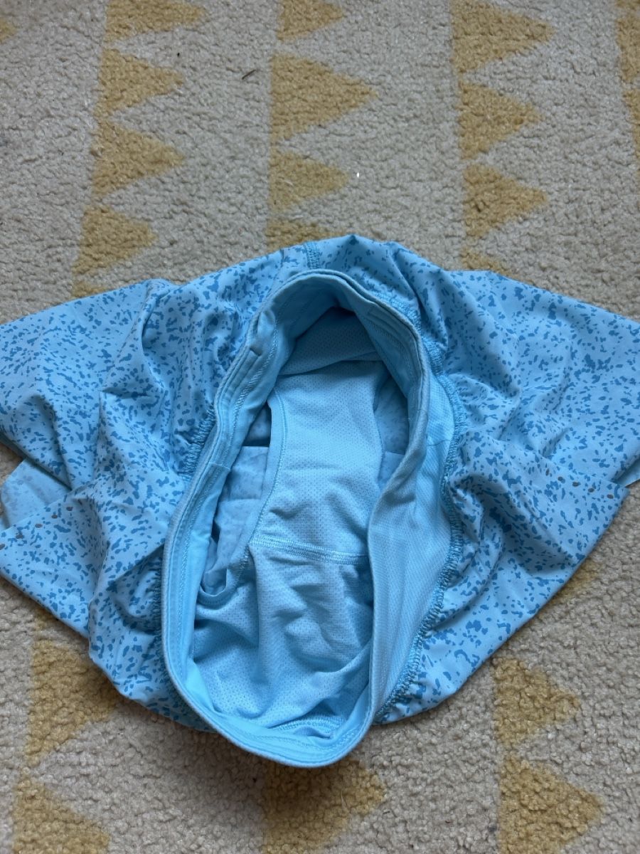 Lululemon Pantaloni: Lululemon Running Shorts Size 2 – Usato da Bad Ragaz venduto da vjmast 1