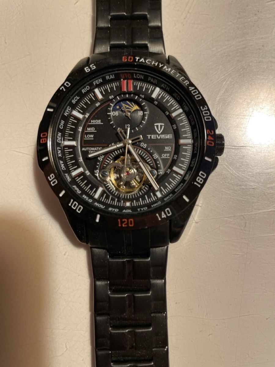 Orologi: Tevise Uhr def. – Difettoso da Abtwil sg venduto da Kueng.MultiOutlet 1