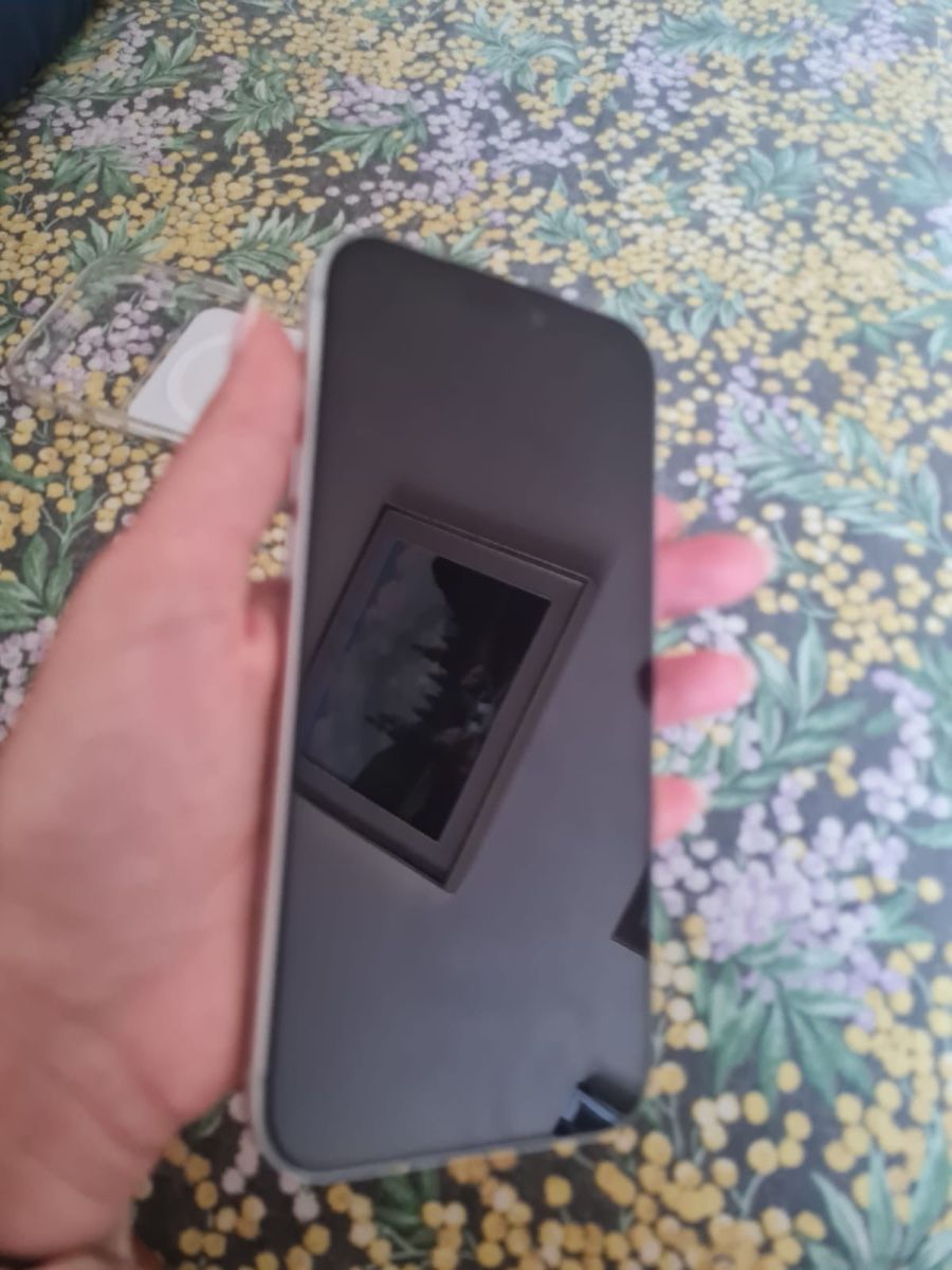 Apple Telefoni cellulari / Smartphones: iPhone 17 pro Max 256gb – Nuovo (secondo la descrizione) da Romont FR venduto da mor_hq5g 3