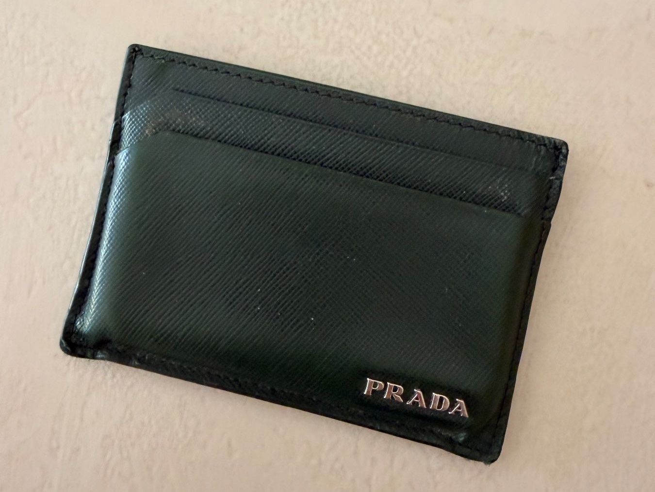 Prada Brieftaschen: Prada Cardholder – Gebraucht aus Chambésy von rob_gl27