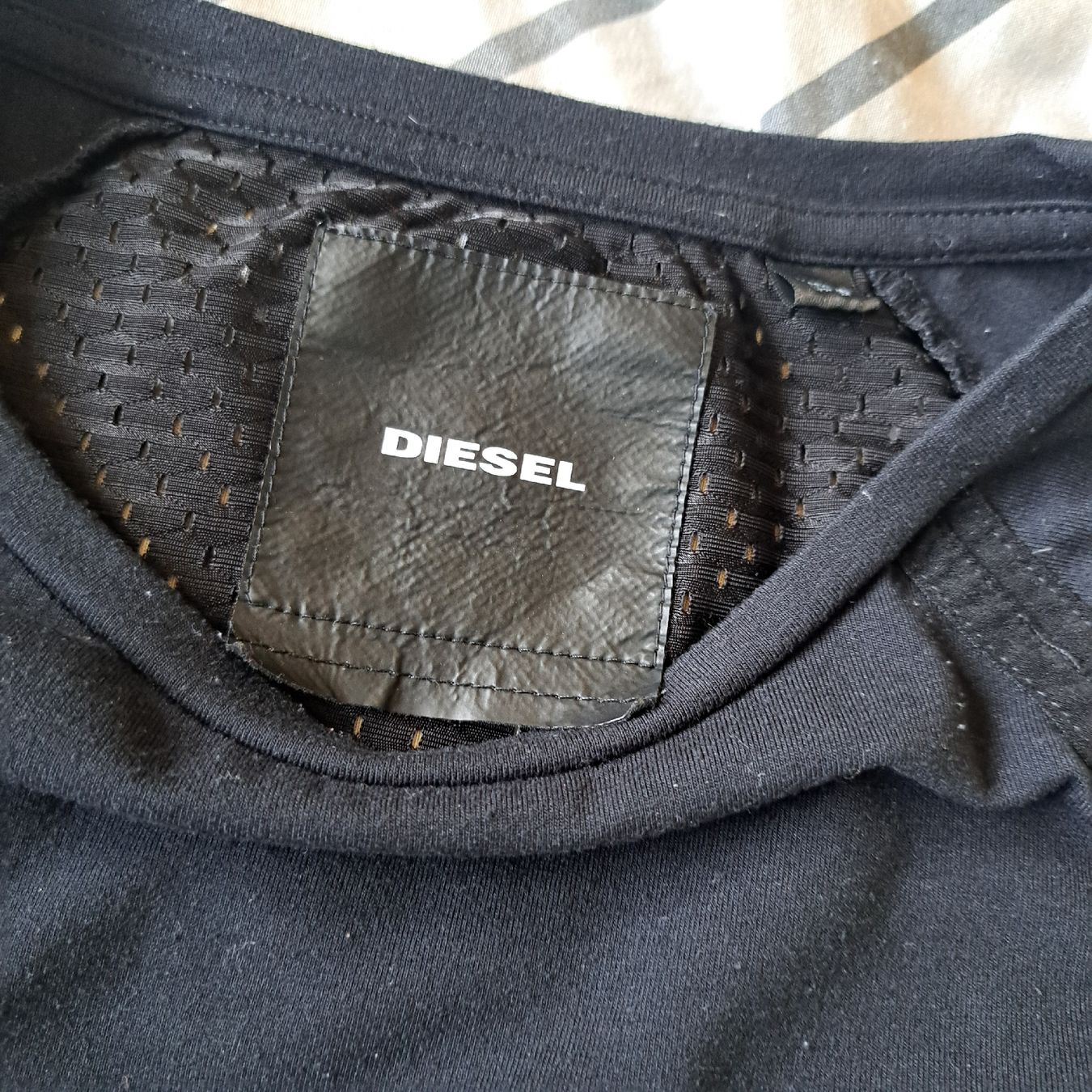 Diesel Maglioni & Felpe: Diesel Langarmshirt Schwarz Grösse M  – Usato da Kriegstetten venduto da Jakasi 4