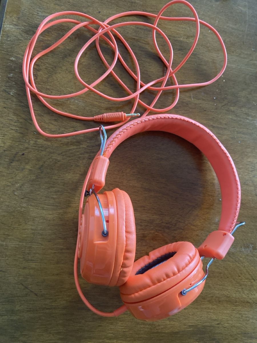 Cuffie: Freaky Kopfhörer Kabel Orange Retro  – Usato da Buchs SG venduto da rosadoro1973