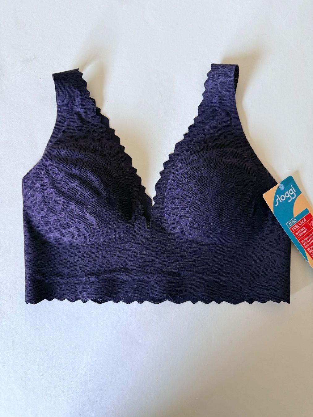 Sloggi Altra biancheria intima: SLOGGI, Top ZERO FEEL LACE, Grösse M, Farbe Violett – Nuovo e nell'imballaggio originale da Rudolfstetten venduto da gst_g7xl
