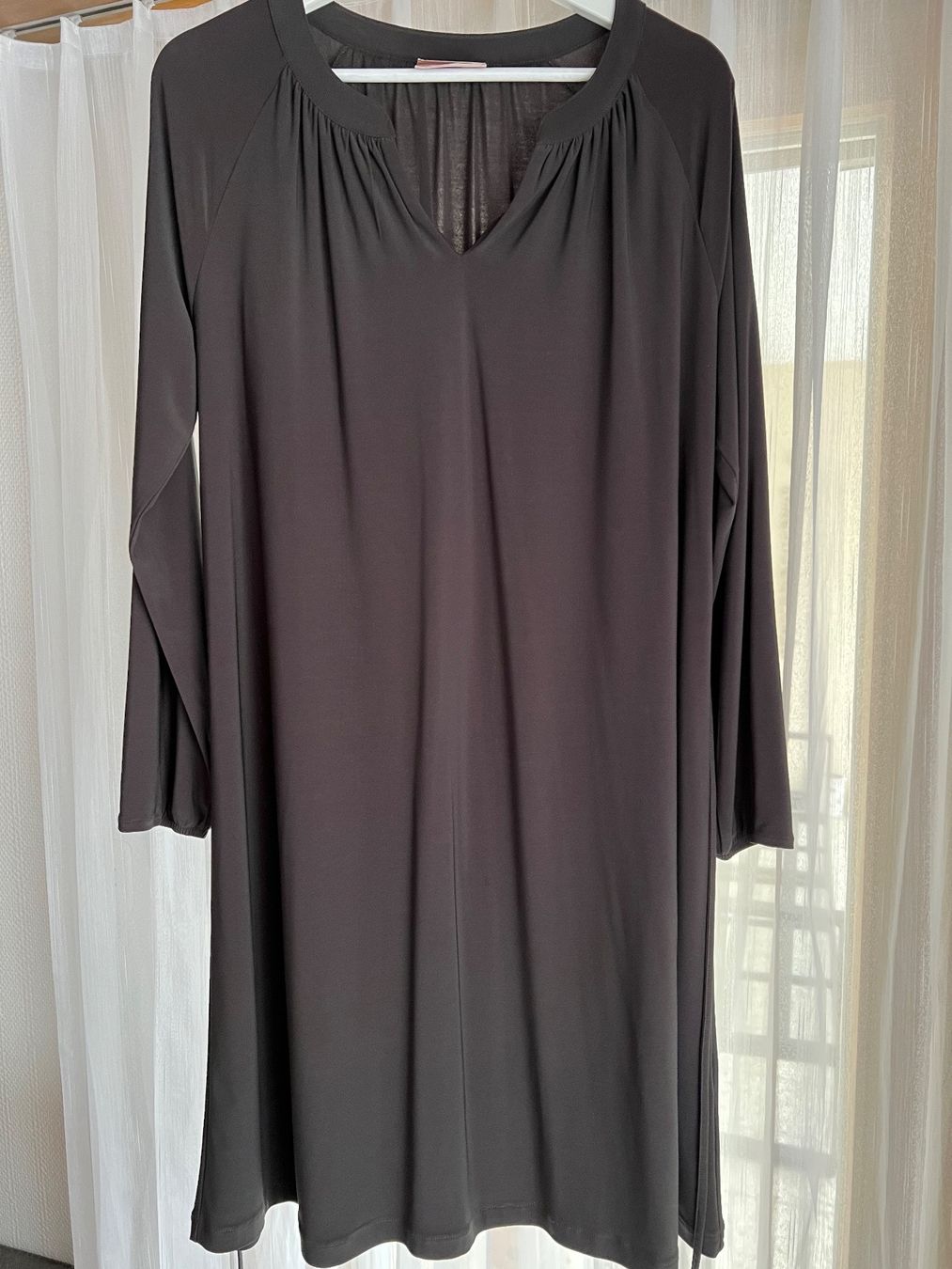 Kleider: CARTOON DAMENKLEID NEU – Neu (gemäss Beschreibung) aus Appenzell von Andrijana75