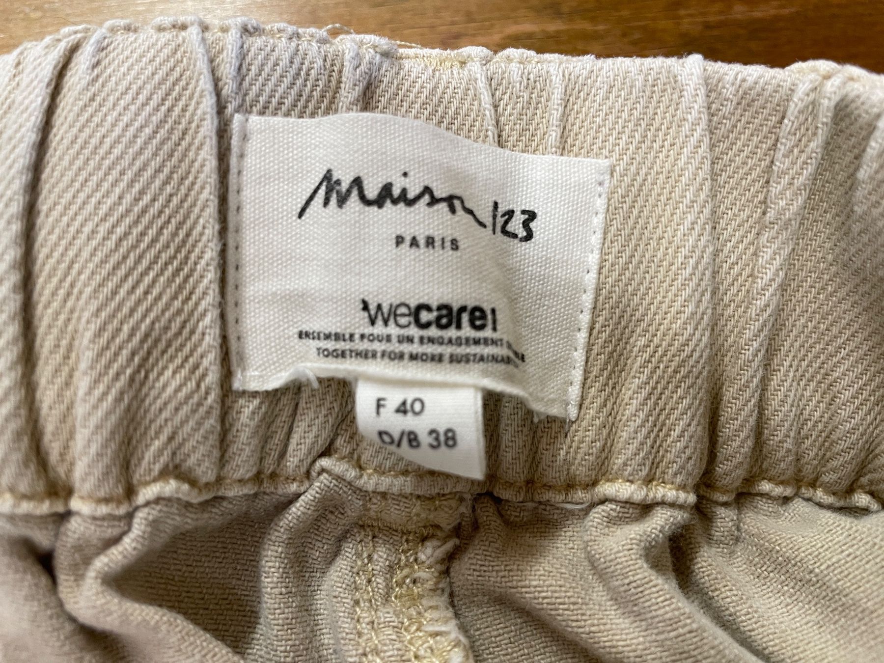 Hosen: MAISON123 short beige 40 – Gebraucht aus Lausanne von PlusValue_Lausanne 2