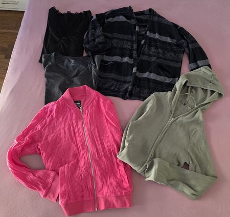 Damen Kleider-Paket.  Grösse L . 