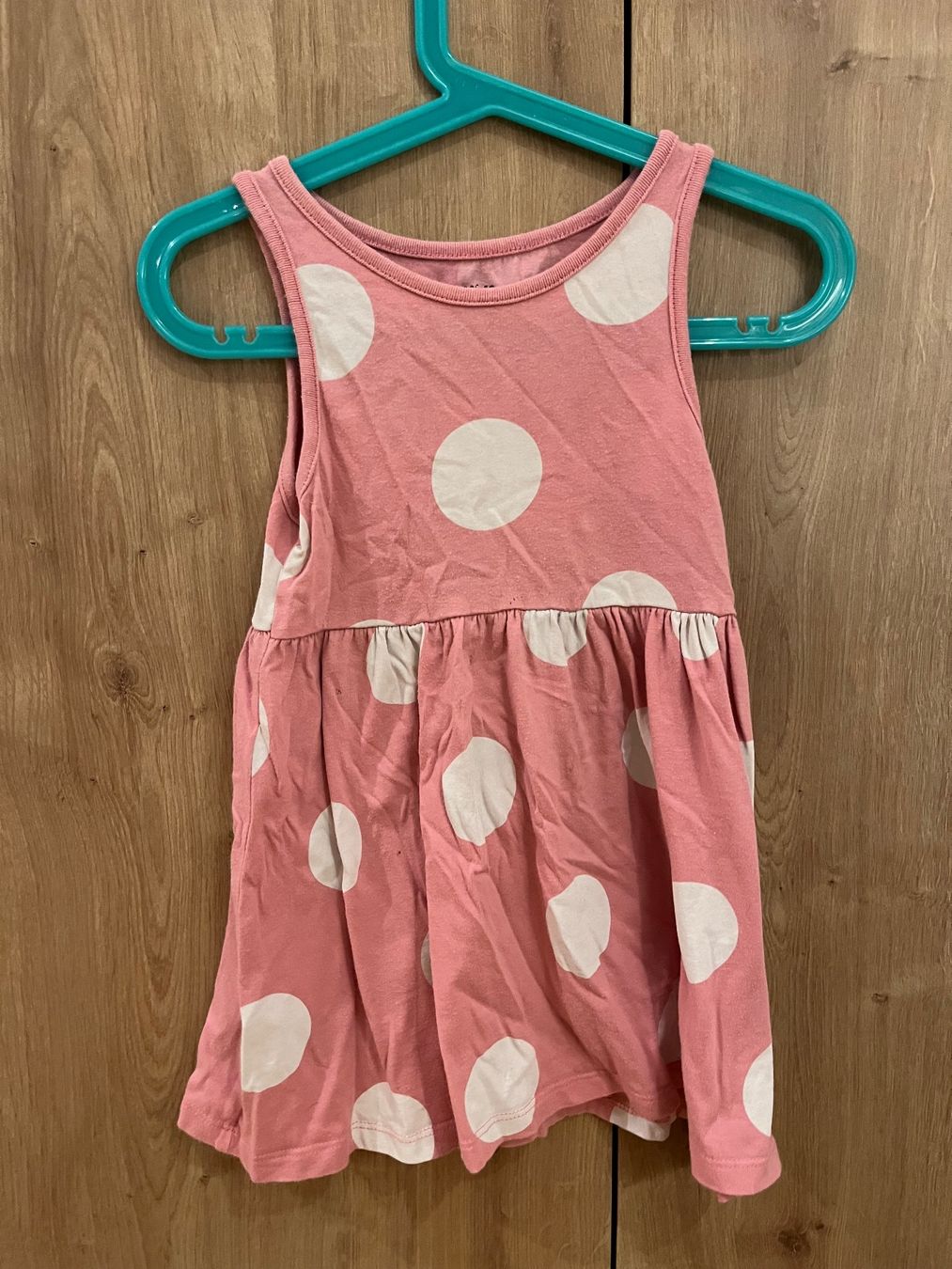 Vestiti & Gonne: rosa gepunktetes Kleid, Größe 98 – Usato da Umiken venduto da deb_57xk