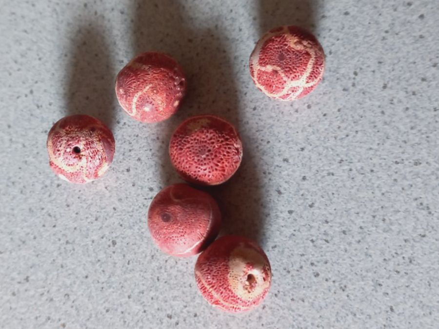 Pietre preziose: 6 Stk. Korallen Steine, natur. – Nuovo e nell'imballaggio originale da Winistorf venduto da acreativ2 1