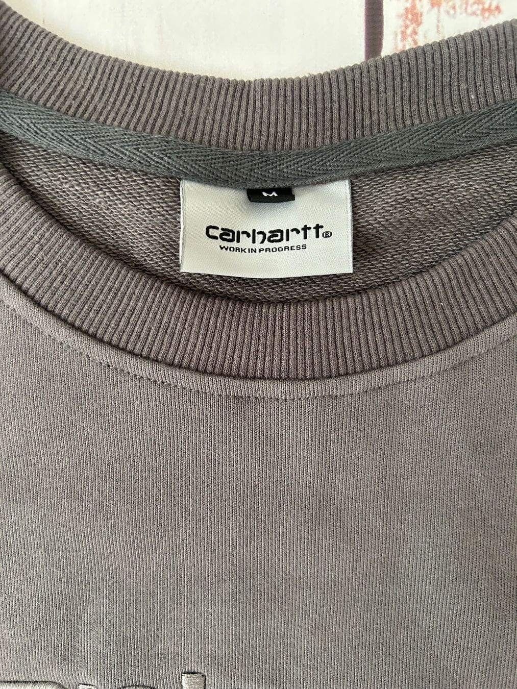 Carhartt Maglioni & Felpe: Sweetshirt Carhartt Grey Gaffit M size – Nuovo (secondo la descrizione) da Zürich venduto da Ferienan 1