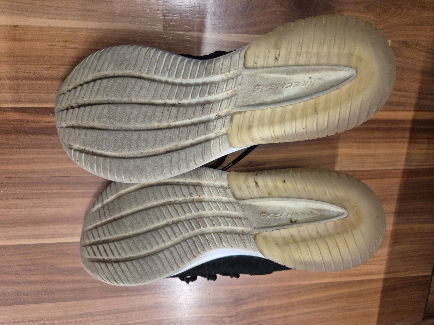 Skechers Scarpe da donna: Skechers Gr. 37, K3 – Usato da Schwarzenburg venduto da flamingo1970 1