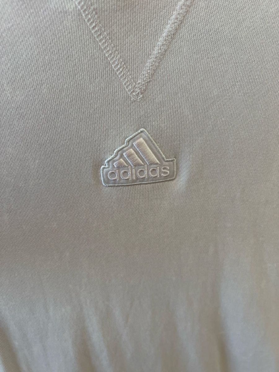 Adidas Pullover & Sweatshirts: Adidas Pullover hellrosa Grösse M guter Zustand – Gebraucht aus Zürich von J_I 2