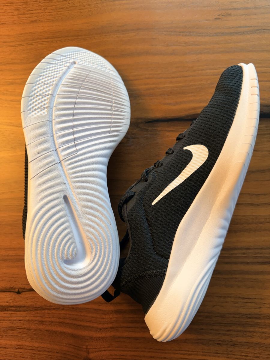 Nike Scarpe da uomo: Nike Hallenschuhe – Usato da Regensdorf venduto da bachmannd 2