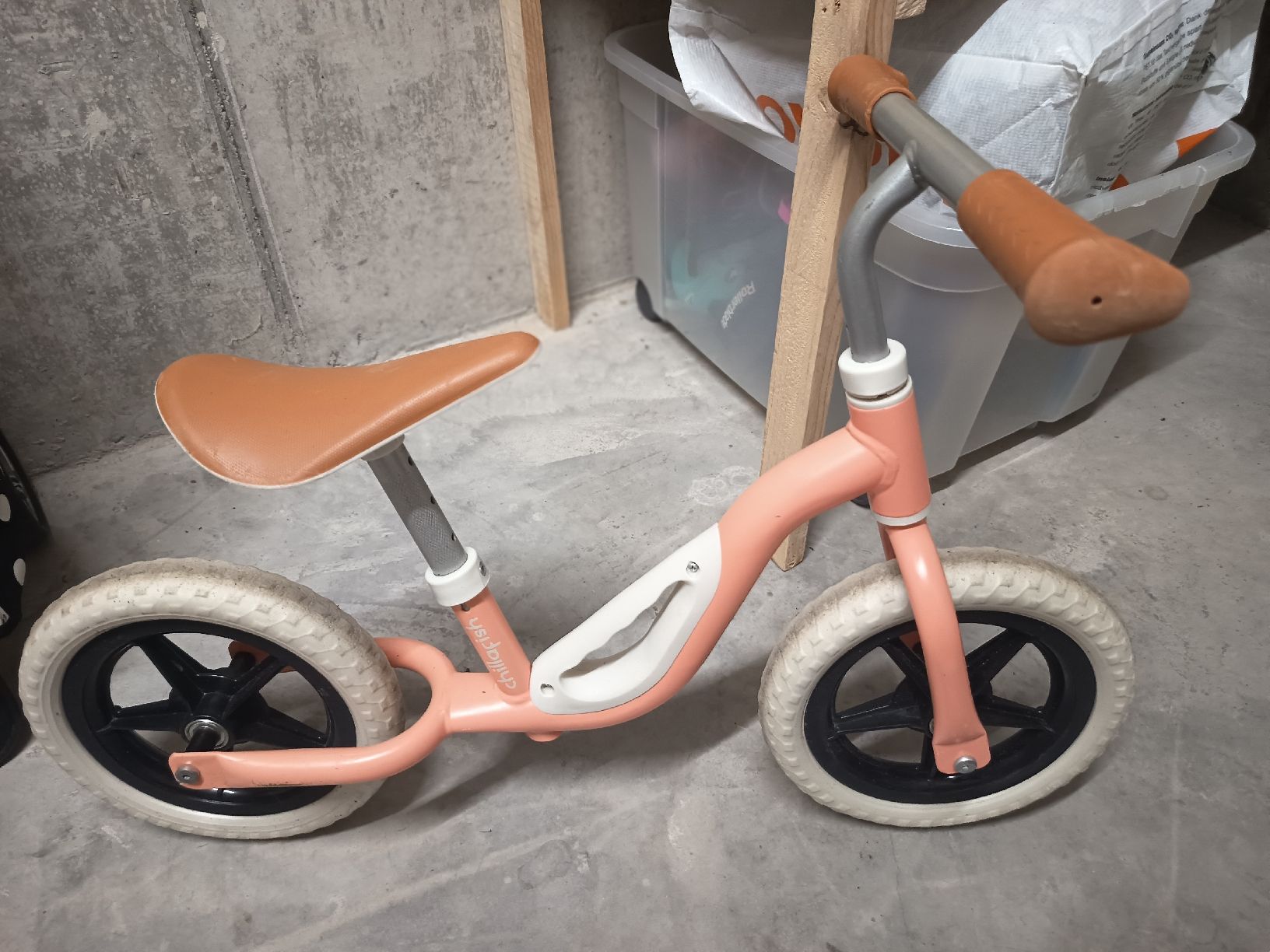 Véhicules pour enfants: Laufrad pink Orange – D'occasion à Fislisbach par don_g8qn