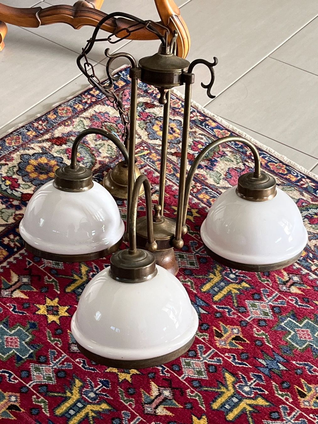 Lustres & lampes de plafonds: Dreiarmige Hängelampe  -  Deckenlampe – D'occasion à Stetten AG par Brissago25