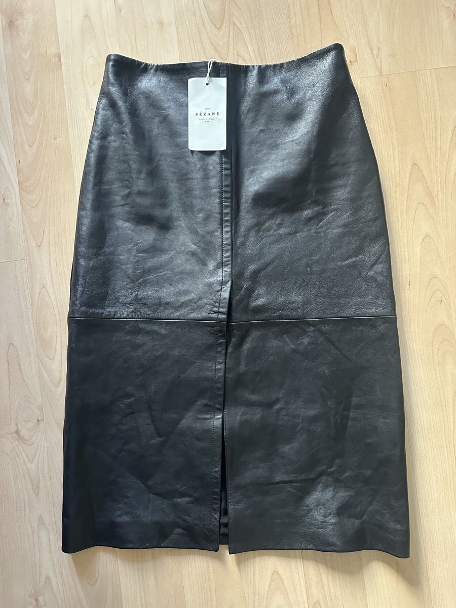 Sezane Röcke: Sézane Eloane Echtleder Rock schwarz – Neu und originalverpackt aus Zürich von TheaVMO