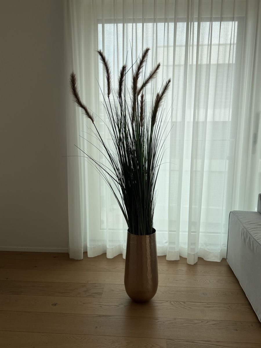 Tutte le decorazioni: Dekoration Schilf mit Vase ca 180cm hoch – Usato da Winterthur venduto da saram26