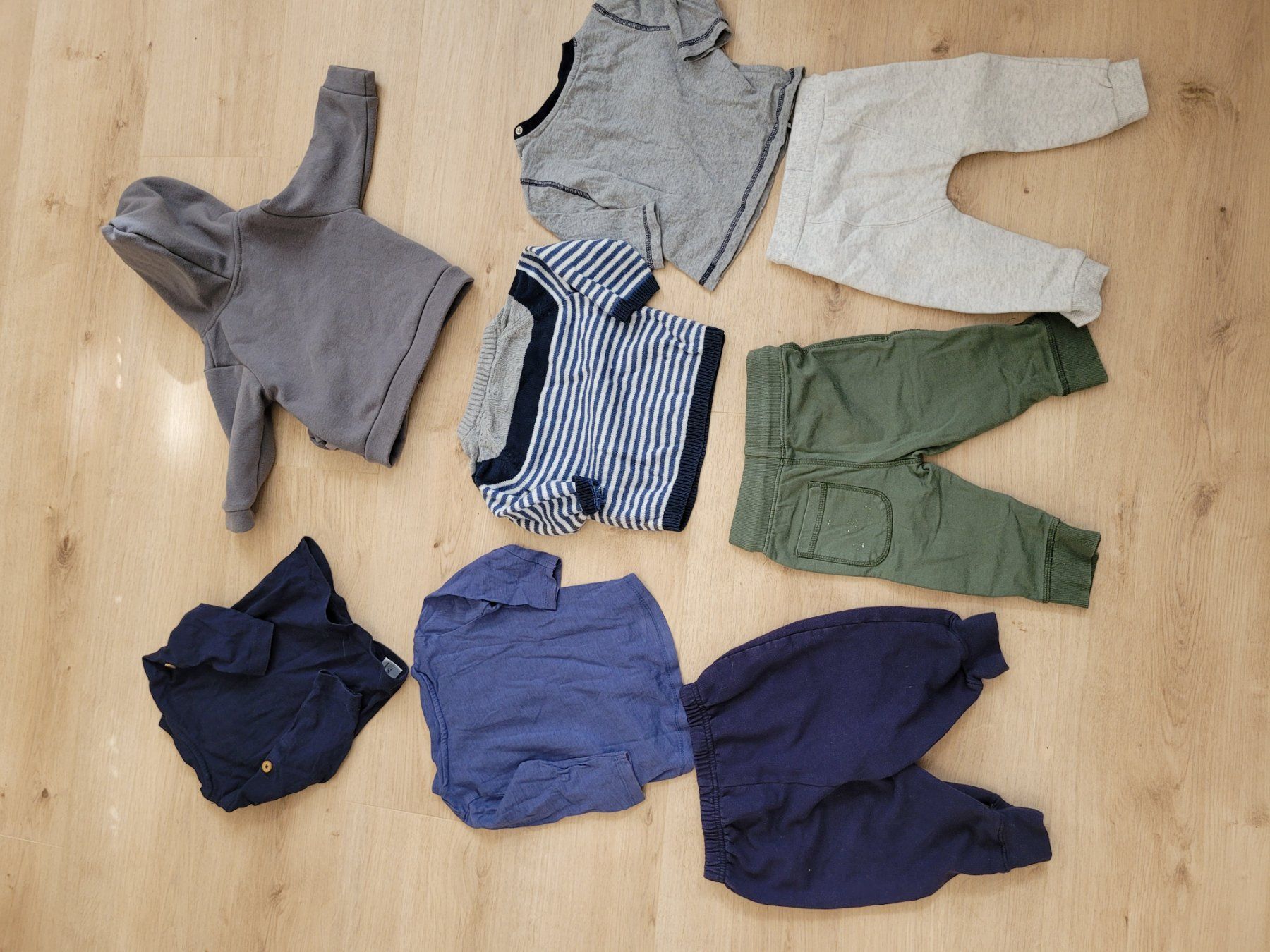 Ensembles coordonnés: Tolles Kleiderpacket Grösse 68 Jungs – D'occasion à Lupsingen par sta_wgg5 6