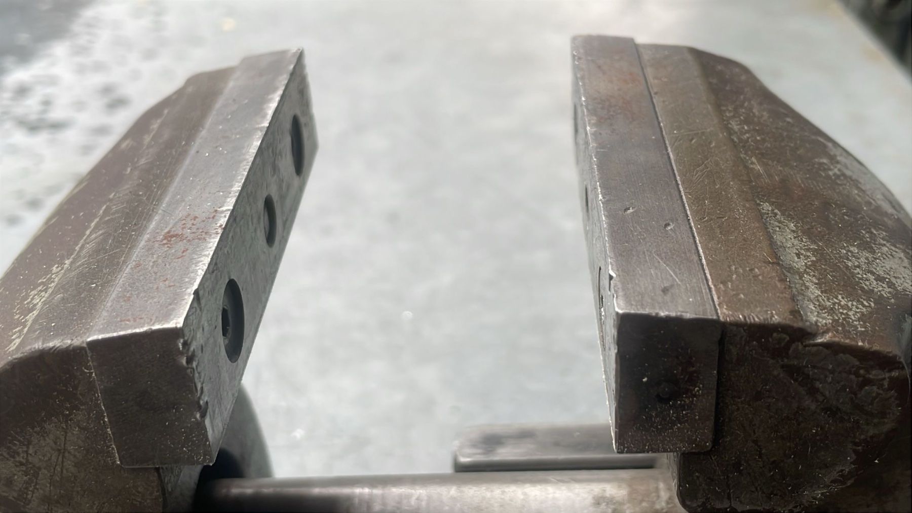 Gressel Tutti gli attrezzi: Original GRESSEL Schraubstock mit Tischklemmung – Usato da Eriswil venduto da tan_wl7w 3