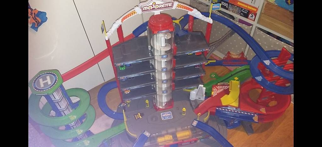 Spielzeuge: Parkhaus mit Lift – Gebraucht aus Wangen ZH von oky-doky 4