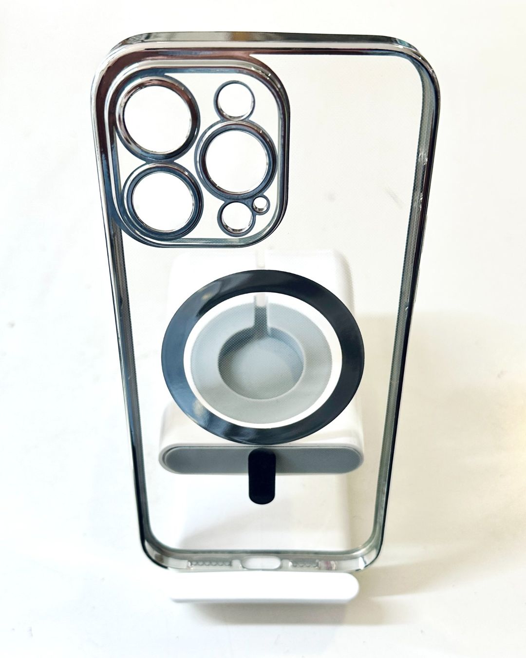 Cover & Protezioni schermo: Coque Transparente pour iPhone 14 Pro Max avec Cercle magsaf – Nuovo e nell'imballaggio originale da Morges venduto da DigiAC 2