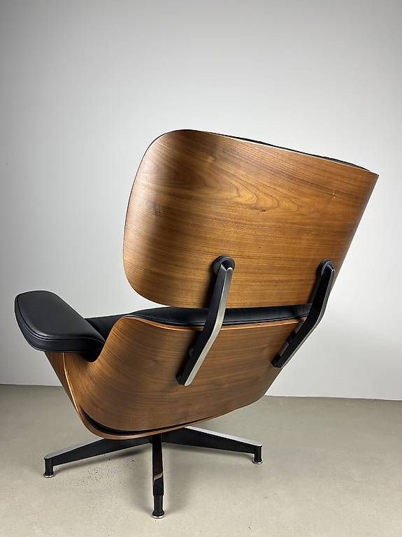 Poltrone: Designer Lounge Sessel und Ottoman - Echtes Leder – Nuovo e nell'imballaggio originale da Münchenstein venduto da AndreHaus 2