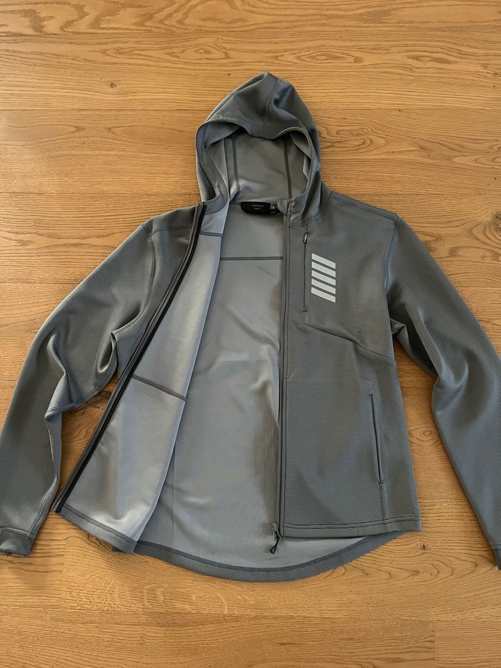 Manor Giacche: Sport Jacke – Nuovo (secondo la descrizione) da Balgach venduto da Olieto