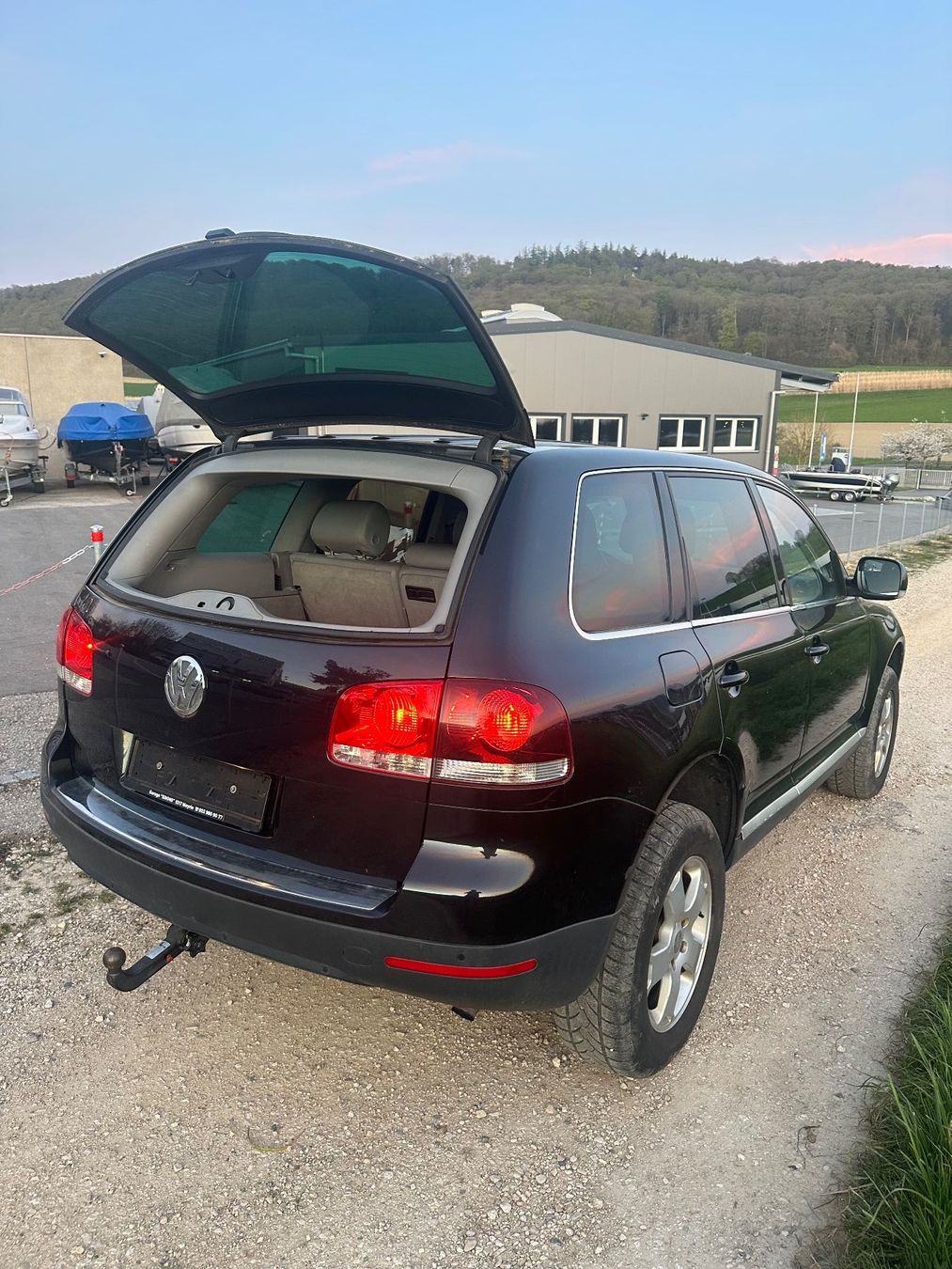 VW Automobili: VW Touareg 2.5 TDI – Usato da Gals venduto da aya_p7pd 6