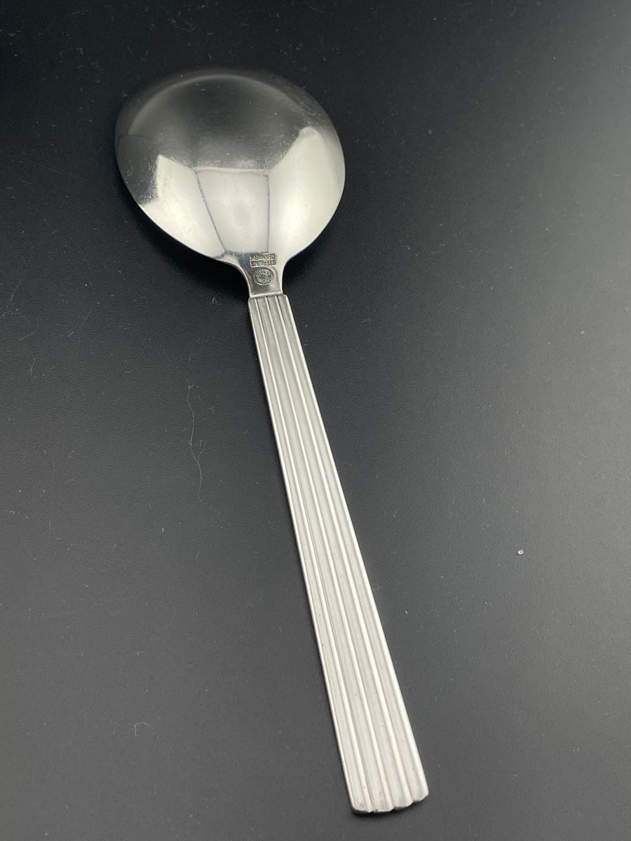 Jensen Cucchiai: Georg Jensen Sterling Silver DEN - Bernadotte Serving Spoon – Usato da Genève venduto da PepitesdAlor 2