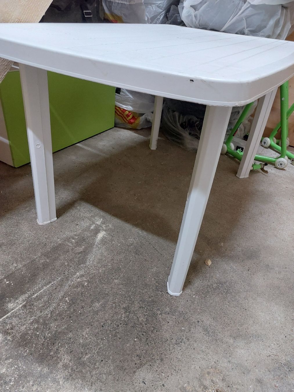 Tables: Tisch – D'occasion à Tuttwil par mie_8cft 2