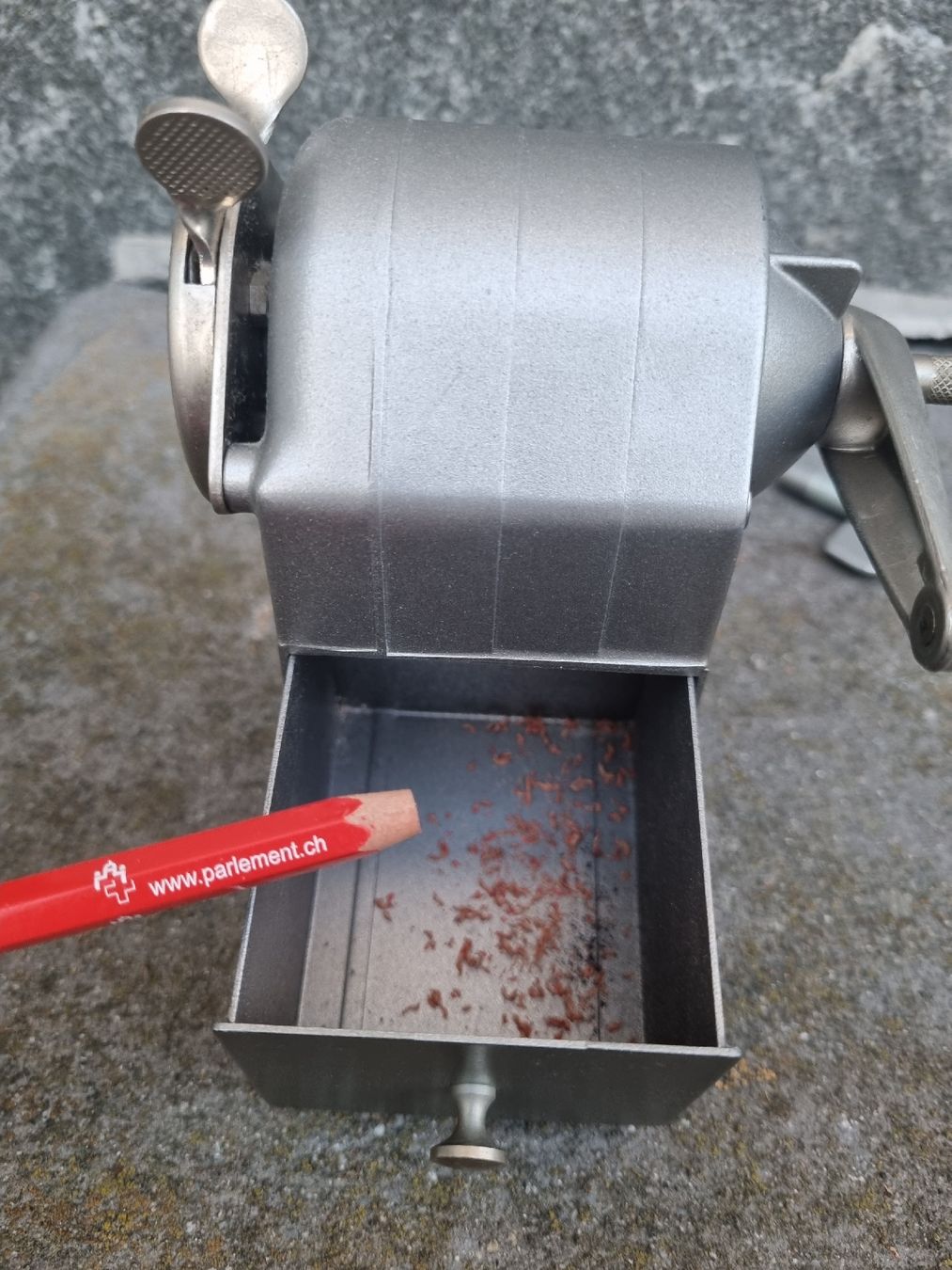 Caran D'Ache Temperini: Caran D'Ache Bleistiftspitzer – Usato da Ostermundigen venduto da vintage60 2