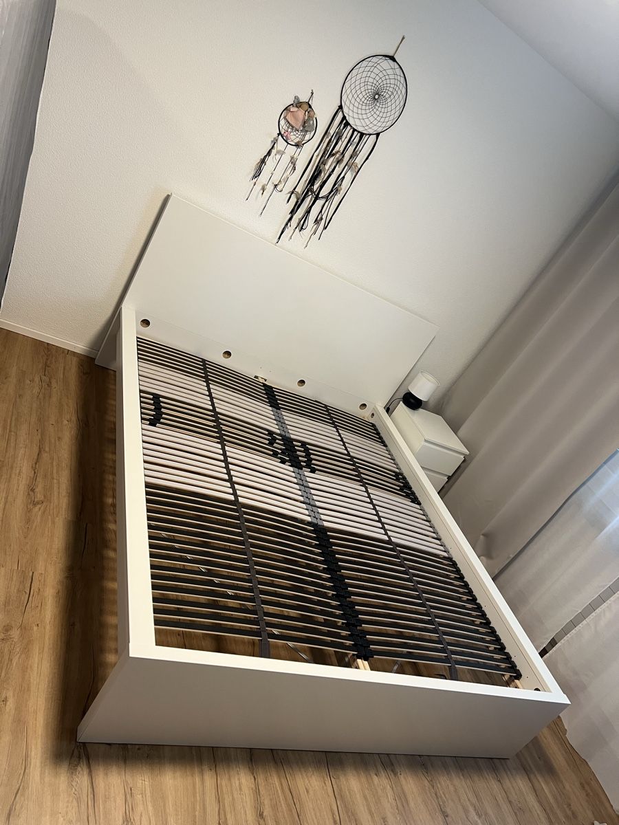 Ikea Lits: IKEA Bett Malm – D'occasion à Aarburg par saltyelle