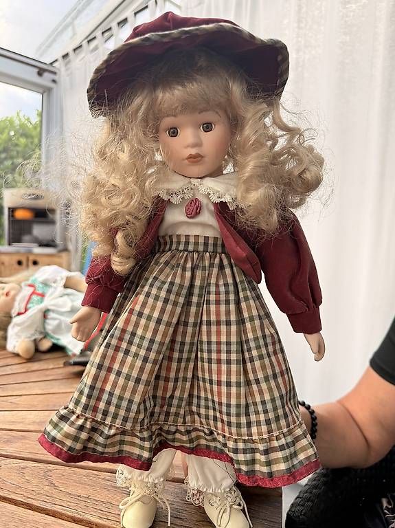 Puppen: Porzellan Puppe – Gebraucht aus Rothenhausen von mel_y5gx