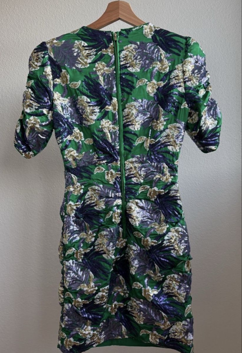 Maje Vestiti: Maje Kleid Gr 36 – Nuovo (secondo la descrizione) da St. Gallen venduto da mania03 5