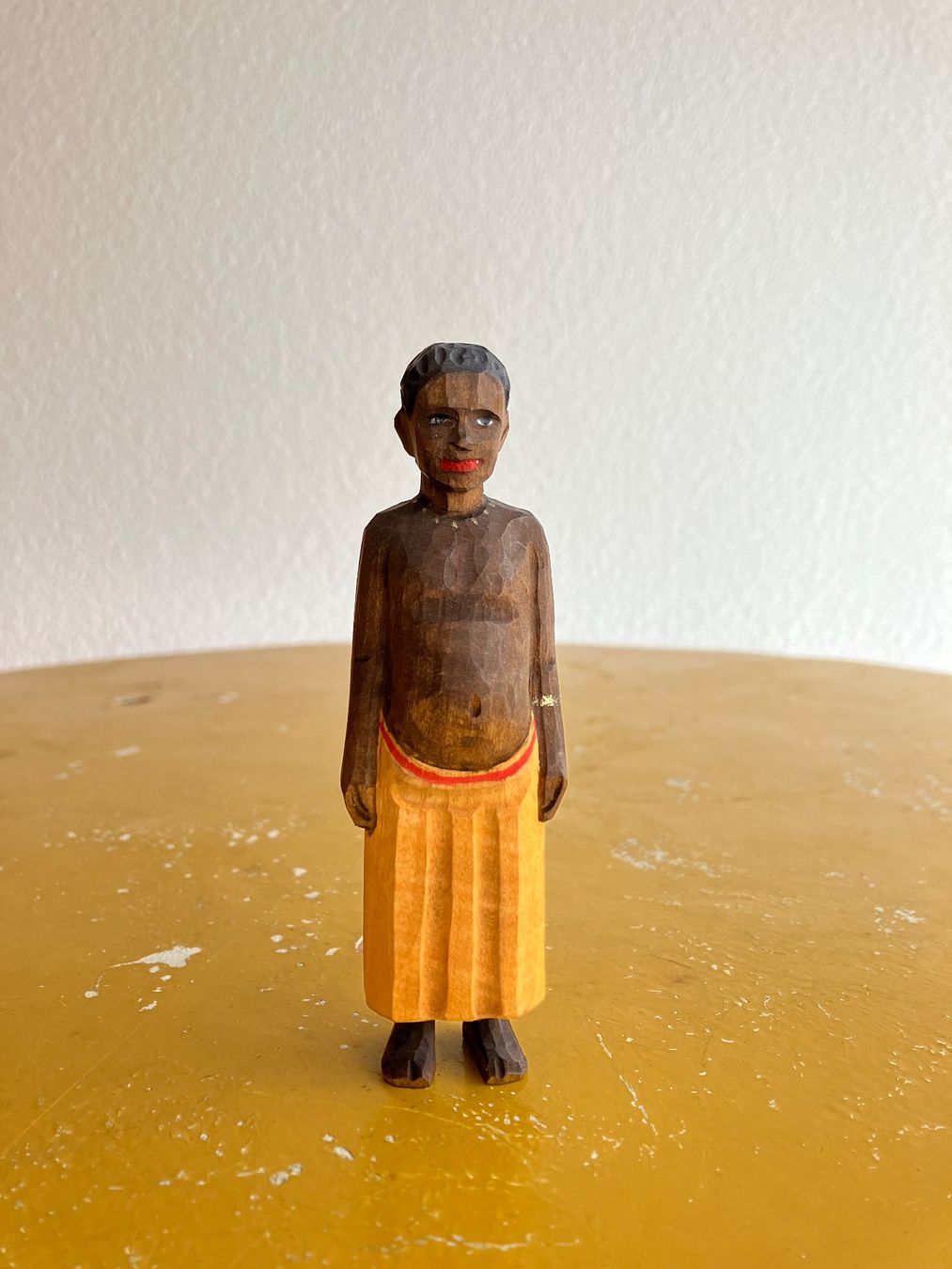 Statuette: Junge stehend – Huggler Krippenfiguren – Usato da Genève venduto da sarahtobby