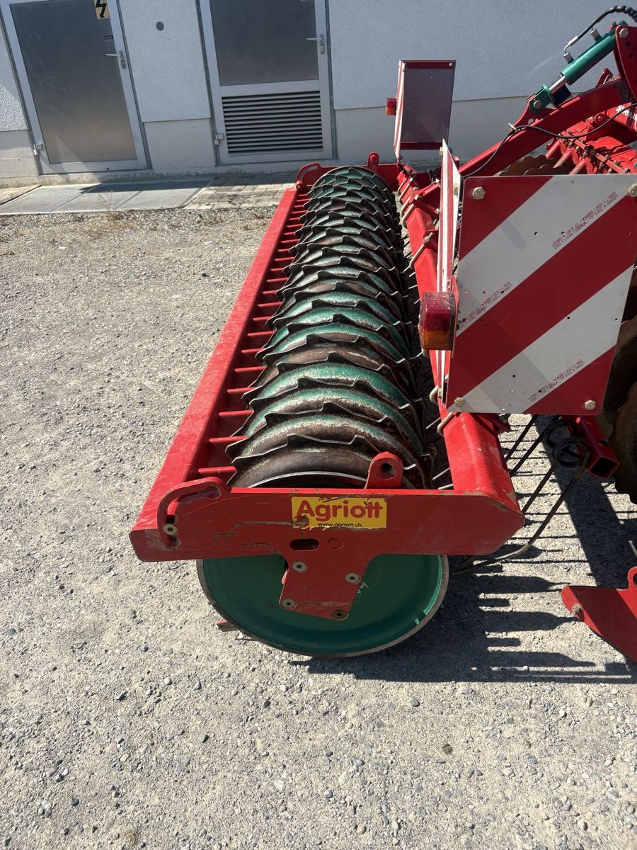Kverneland Aratri: Scheibenegge Kverneland Qualidisc PRO 3000 – Usato da Sulgen venduto da Vitian 2