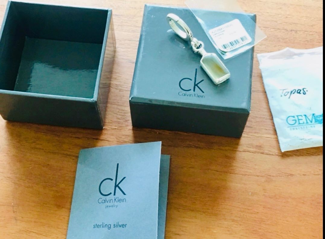 Calvin Klein Catenine: Calvin Klein .-Topas Kette Anhänge – Usato da Schaffhausen venduto da ceesax212 2