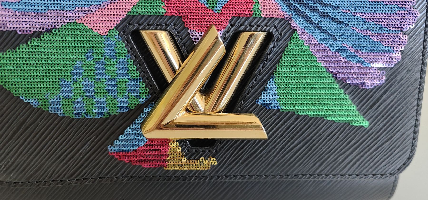 Louis Vuitton Borse da donna: Louis Vuitton Twist MM – Usato da Meilen venduto da Aphrodite87 1