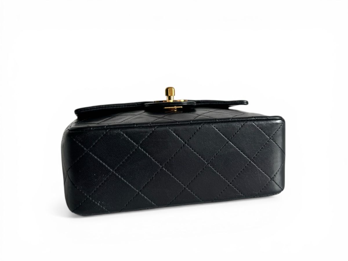 Chanel Borse da donna: CHANEL Lambskin Mini Flap Chain Handle Bag Tasche – Usato da Kriens venduto da hannaandkiko 4