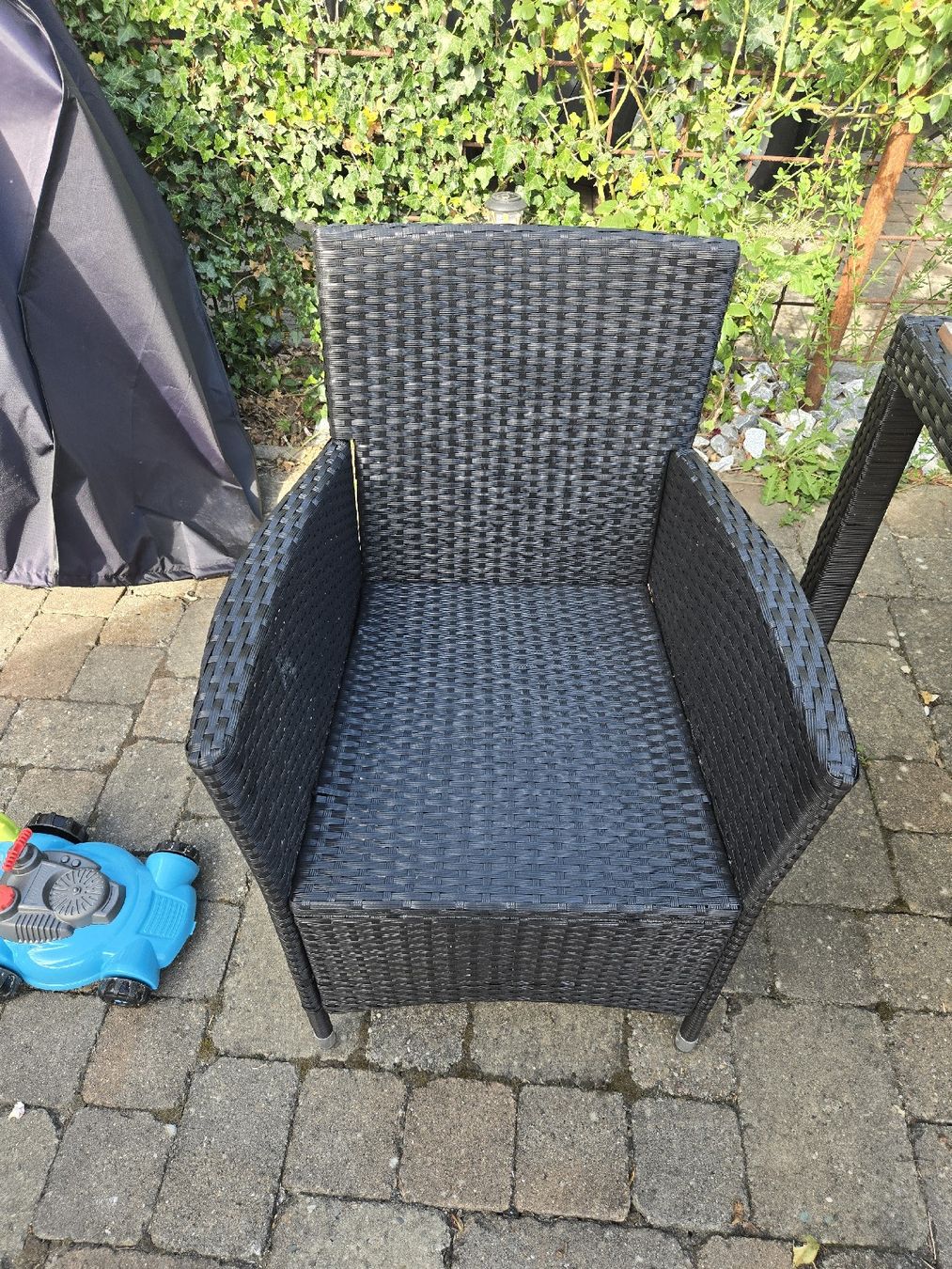 Tische: Gartentisch mit 6 Stühlen – Gebraucht aus Uetliburg SG von nic_9kn9 1