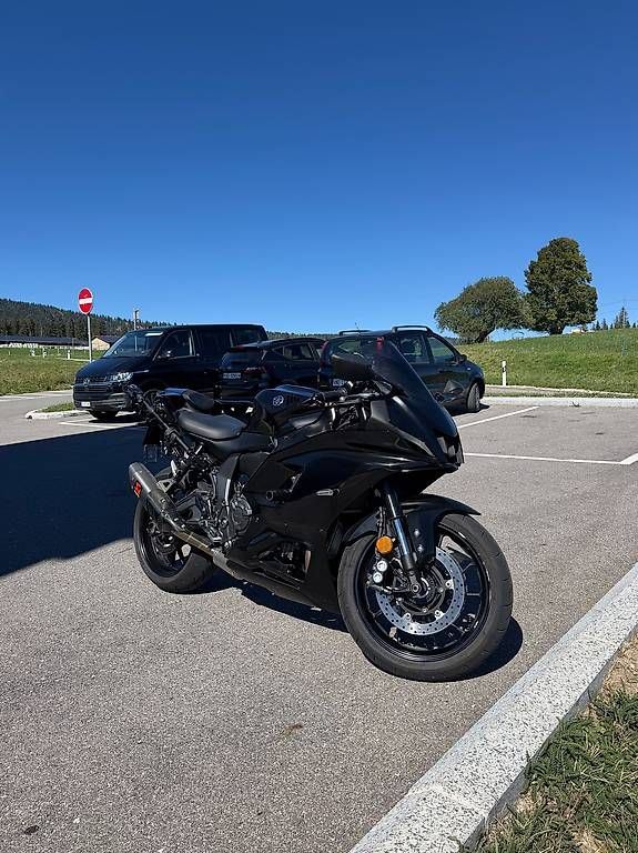 Strada: Yamaha R7 - 55kw - Akrapovic – Usato da Yverdon les bains venduto da Tquad1400 3