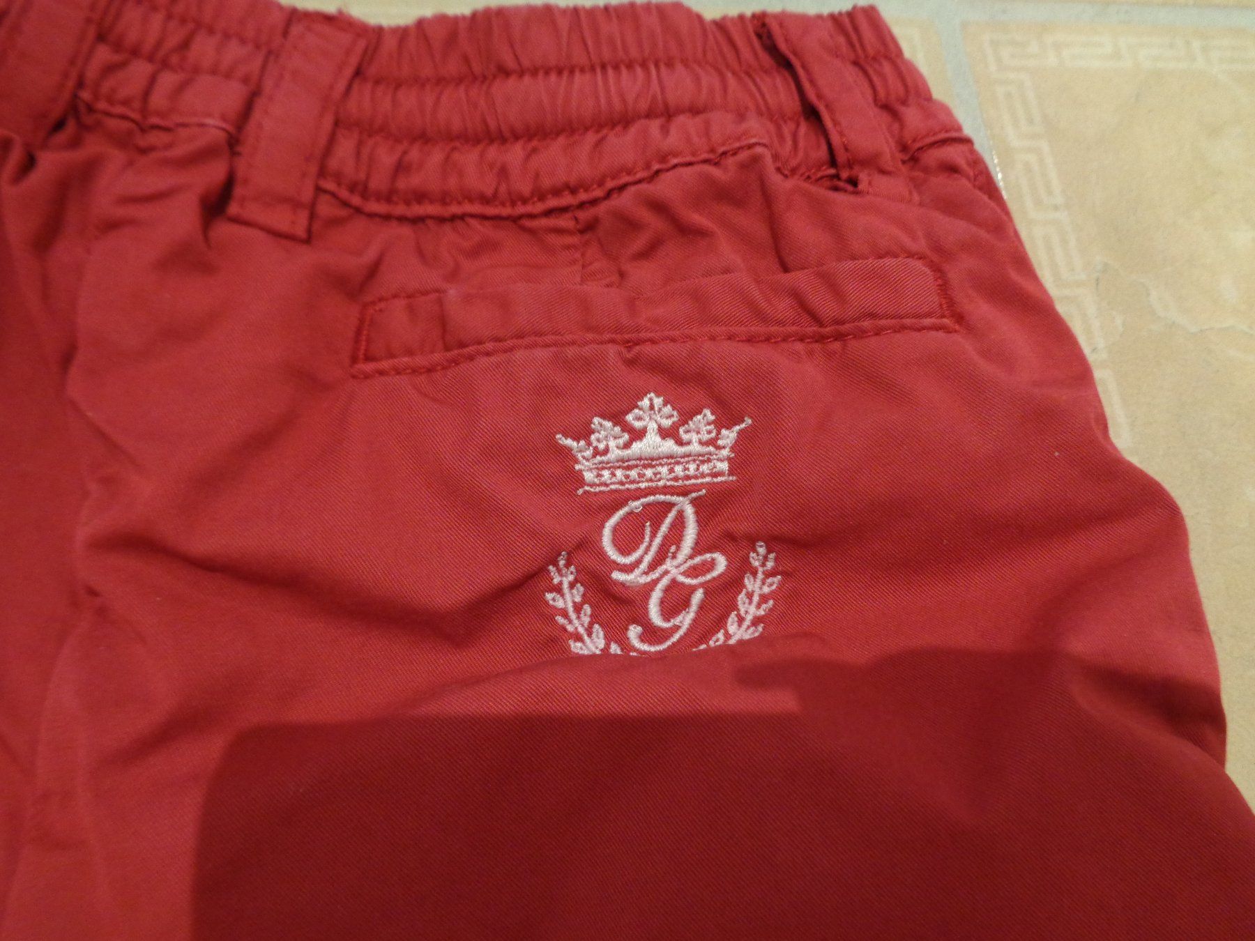 Dolce & Gabbana Pantaloni: Dolce Gabbana NWT Shorts, 18-24Mt – Nuovo (secondo la descrizione) da Klingnau venduto da Markus14 1
