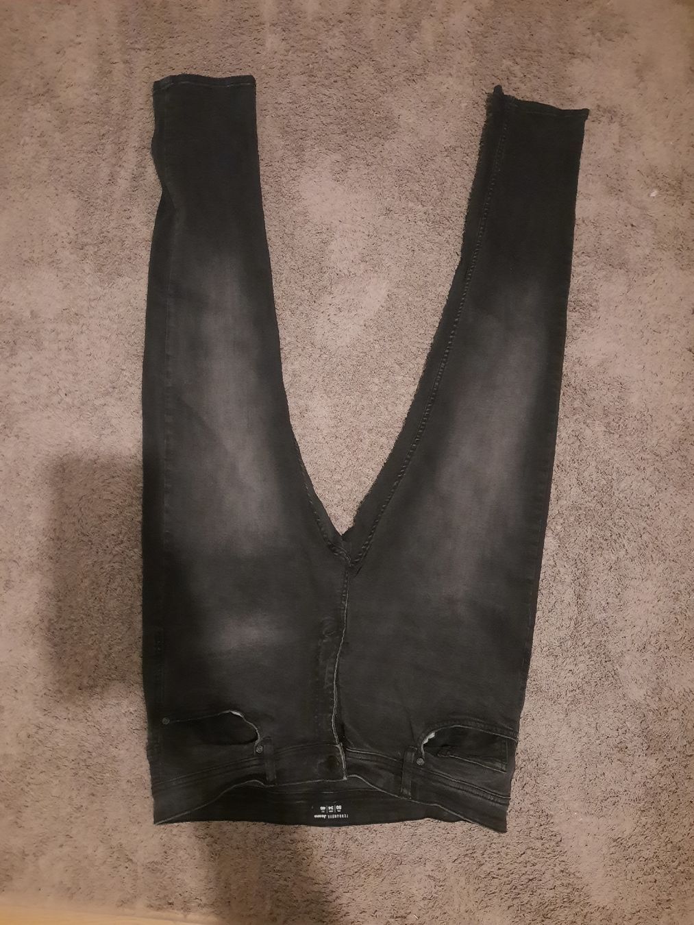 Jeans: Jean homme taille 46 – D'occasion à Valeyres-sous-Rances par Cor_vintage_7