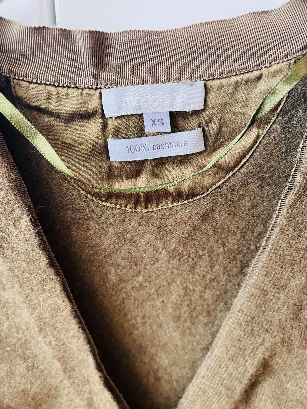 Giacche: Cardigan 100% Cashmere, XS – Usato da Basel venduto da oli_hpw7 1