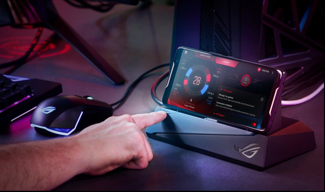 Asus Docking station: ASUS ROG PHONE Mobile Desktop Dock (ZS660KLD) – Usato da Zürich venduto da psale 3