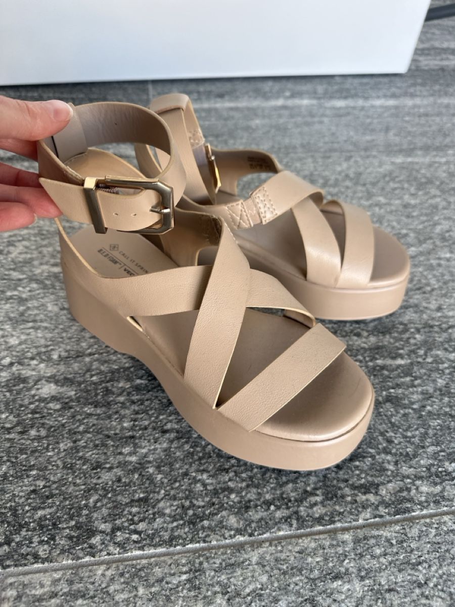 Scarpe da donna: Call It Spring Vegan Sandals - EU 37 – Nuovo (secondo la descrizione) da Sementina venduto da NinaDel