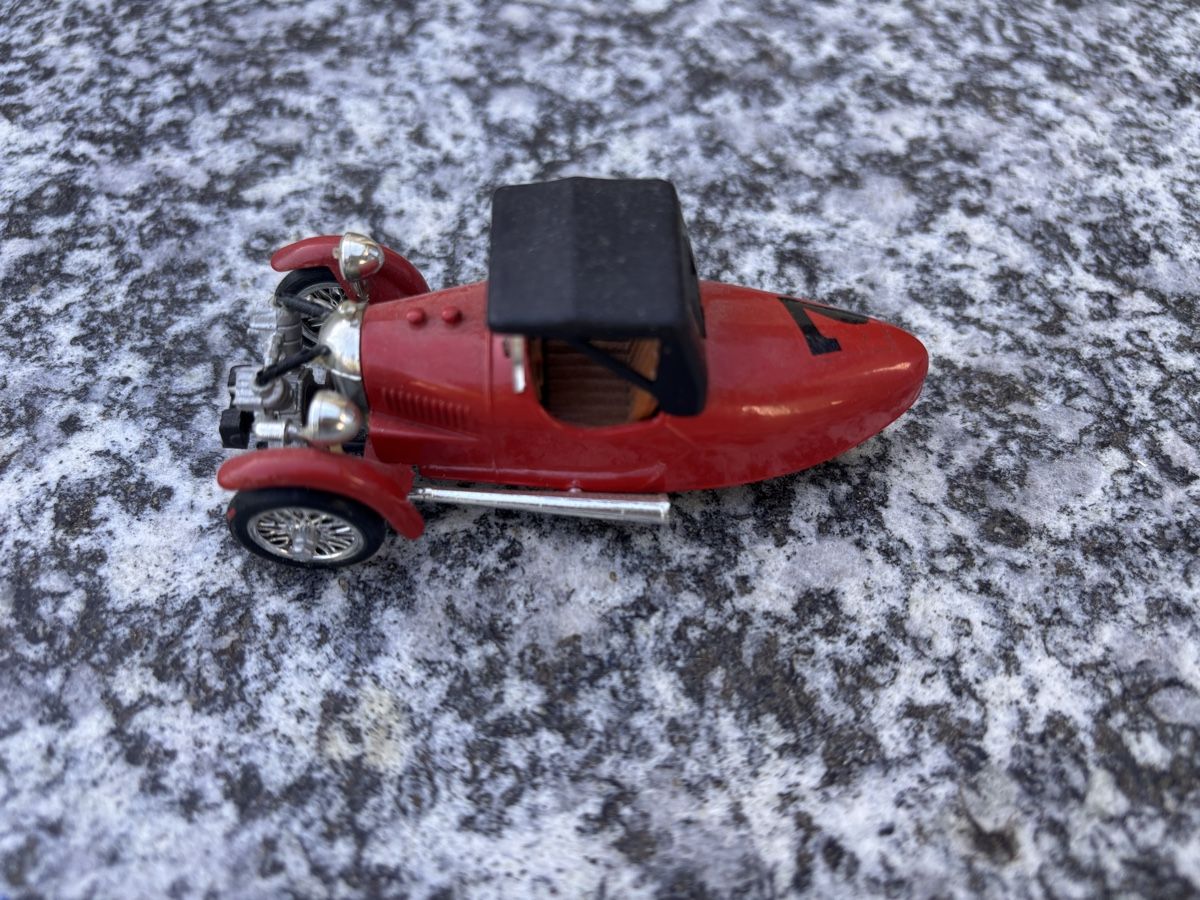Modellini d'auto: Rotes Vintage Modellauto "Nummer 7" – Usato da Bern venduto da justbetter