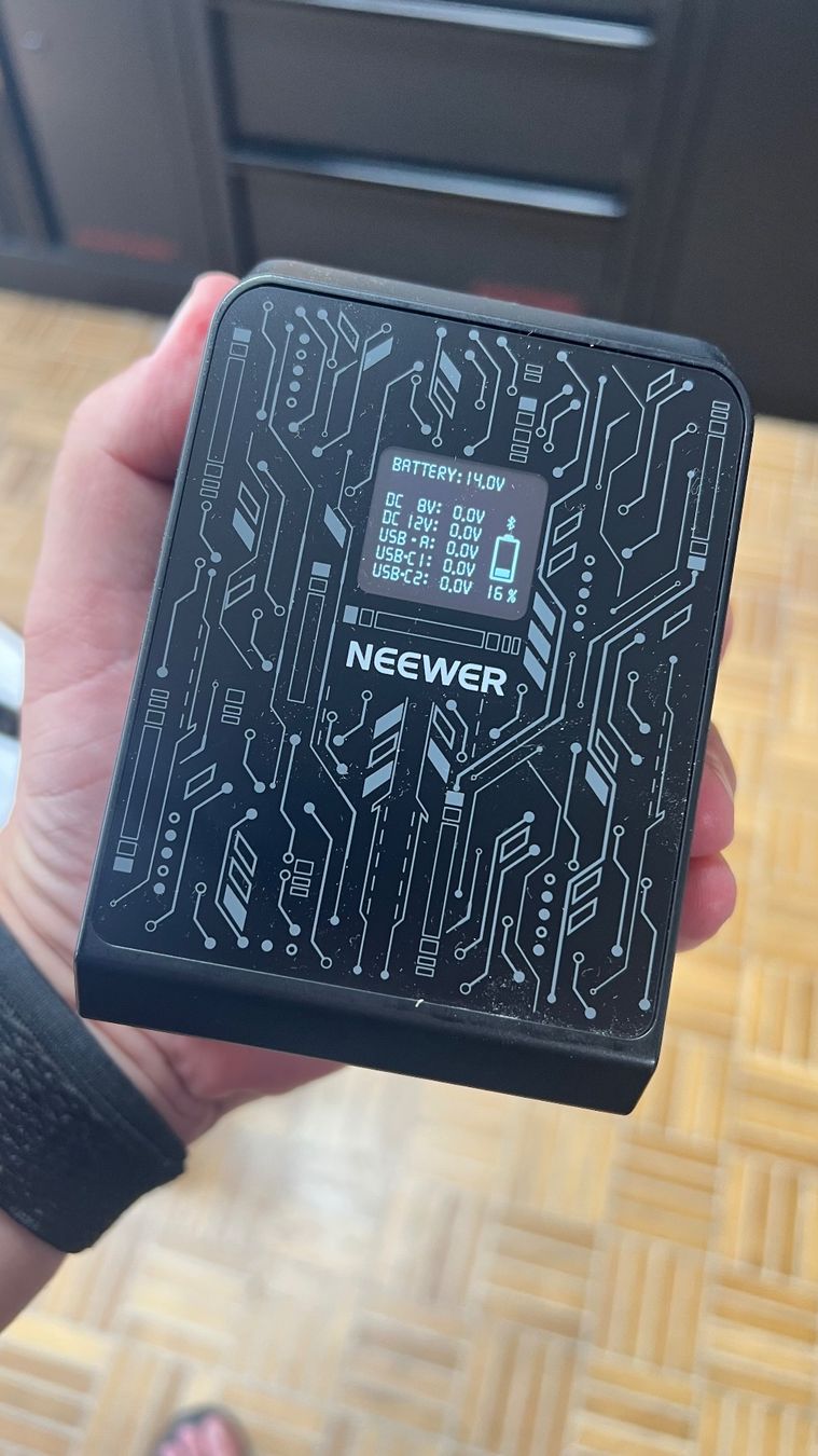 Akkus: Neewer V-Mount Akku PS099S – Neu und originalverpackt aus Hersberg von Closterd 3