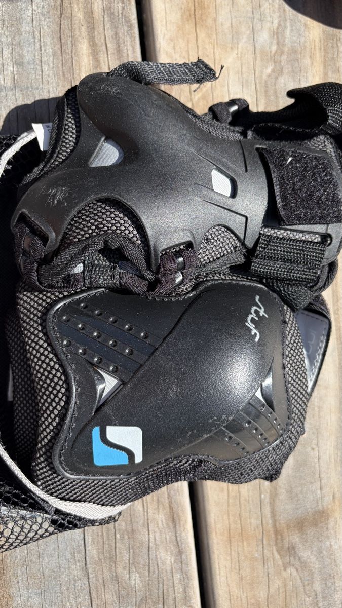 K2 Pattini in linea & Pattini a rotelle: Inline skates Herren + Hand/Knie/Ellenbogen-schoner  – Usato da Stein AG venduto da BIBI2007 7
