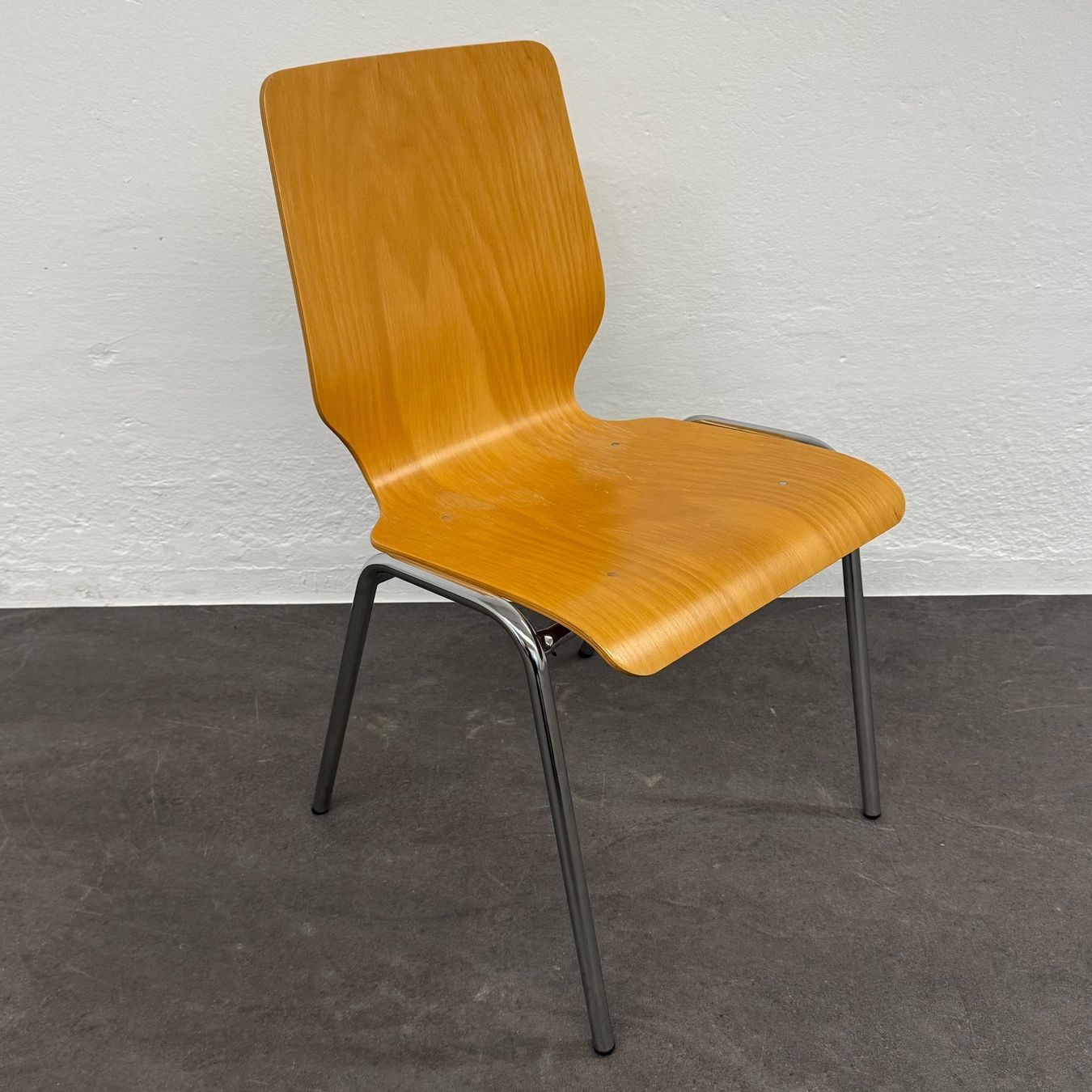 Sedie: Office Design Vintage Form Stuhl – Usato da Schönenwerd venduto da mcofficeshop 1