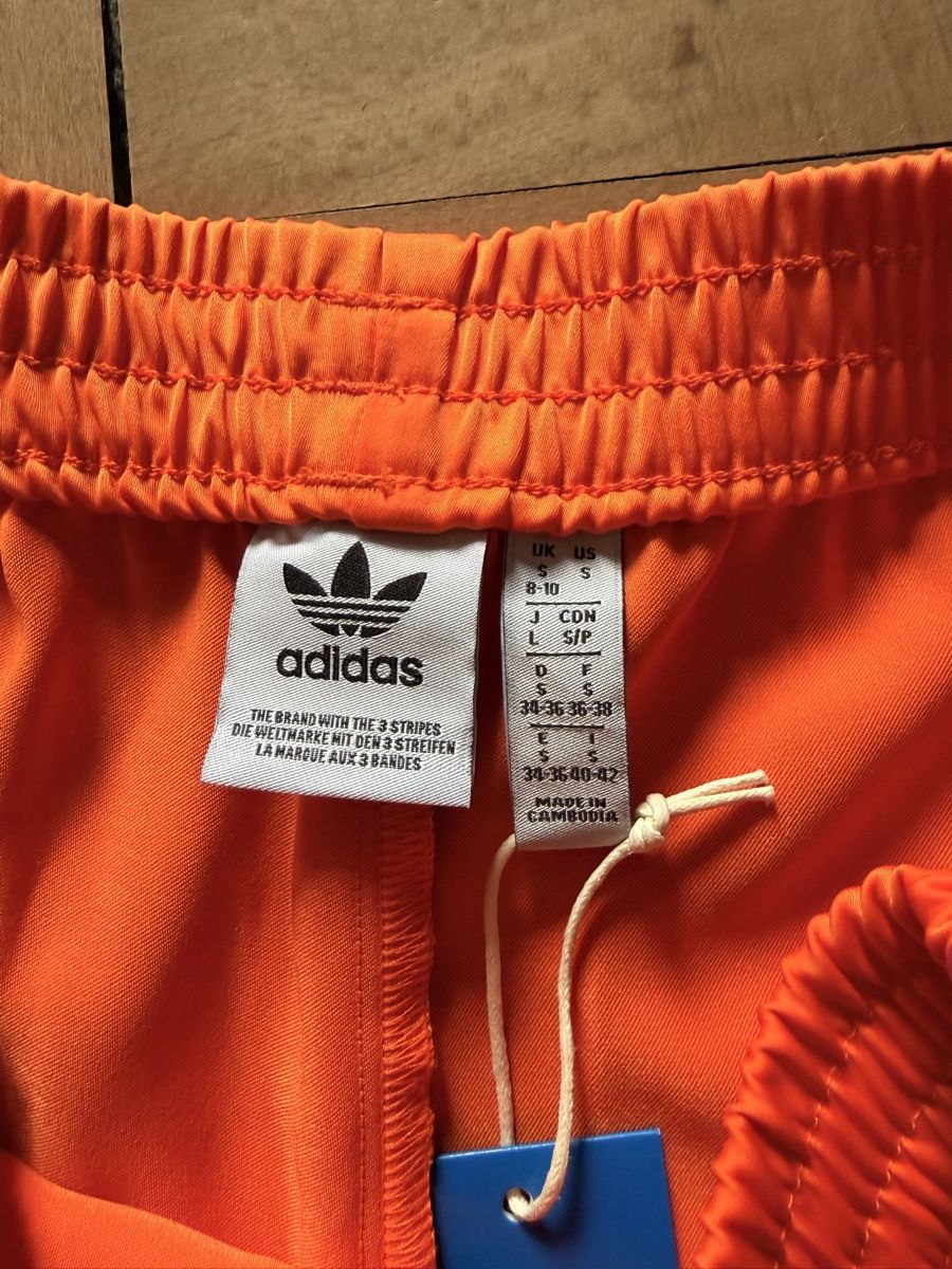 Adidas Hosen: Adidas Sprinter Shorts Orange Pink Gr. S – Neu und originalverpackt aus Zürich von 28881084 4